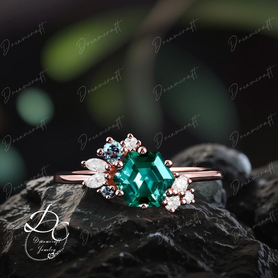 ヴィンテージ ヘキサゴンカット エメラルド リング ローズゴールド