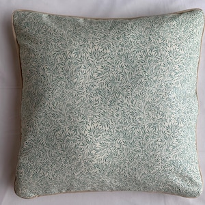 Willow Bough Cushion Cover piped edge