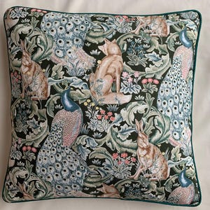 William Morris Forest  Cushion Cover (Dark Green)