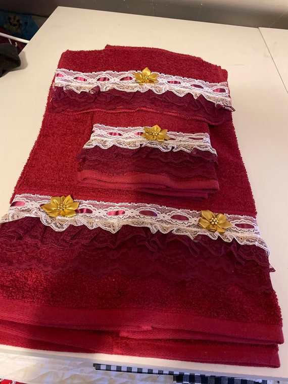 3pc Burgundy and Gold Bath Towels Set Etsy