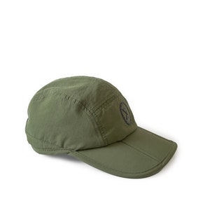 army green cap hat travel hiking commuting running walking techwear gorpcore streetwear water resistant dwr stretchy versal concepts  side reflective breathable buckle adjustable soft foldable