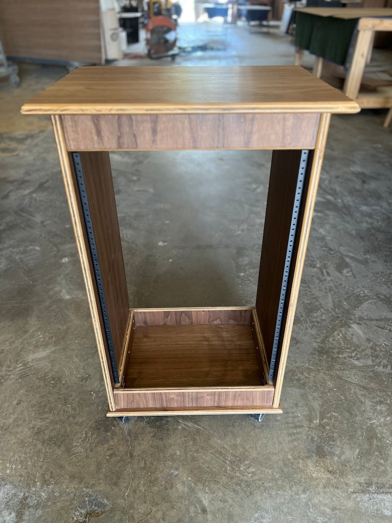 8-20U Slanted Audio Rack - Etsy