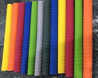 Spacetouch Pack of 12 Piece Bat Grips Multicolor No Slip Rubber Hand Grip Support Bat Grips Cricket Hand Bat Grip Outdoor Play
