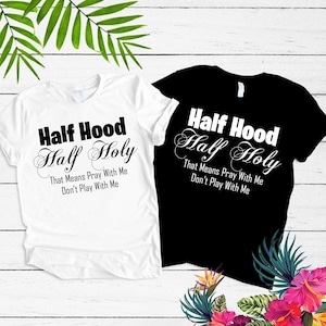 Camiseta meio capuz, meio santo camisa personalizada, disponível em branco ou preto
