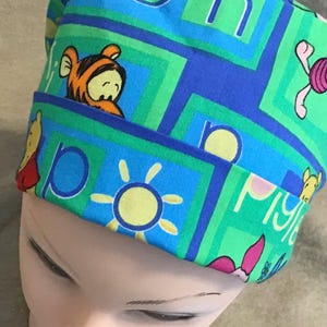 Bonnet de gommage chirurgical style lutin