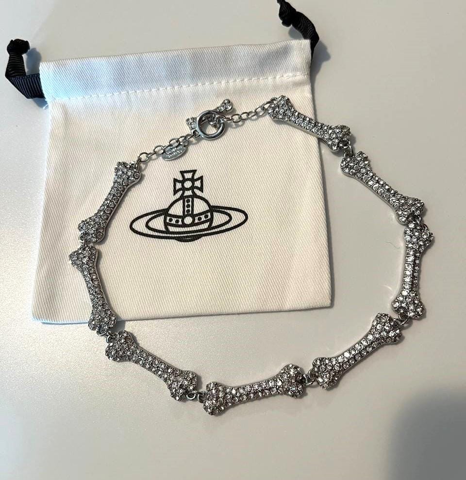 Vivienne kuat westwood replica