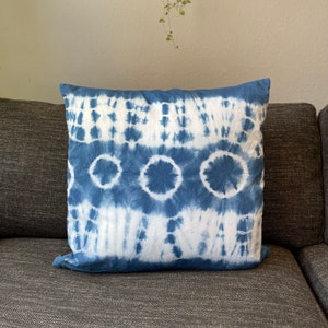 Shibori Indigo Throw Pillow Cover | Indigo Hand Dyed Pillowcase | 100% Cotton | Eco-Friendly | Absorbent | Reusable