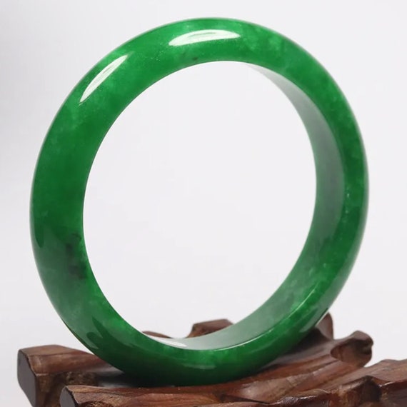 VINTAGE Medium Jadeite Green Jade Bangle Size 58m… - image 9