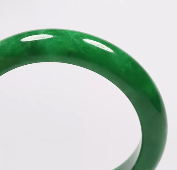 VINTAGE Medium Jadeite Green Jade Bangle Size 58m… - image 7