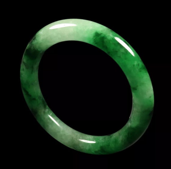 VINTAGE Large Jadeite Green Jade Bangle Size 61mm… - image 5