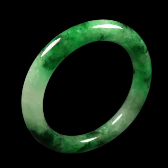 VINTAGE Large Jadeite Green Jade Bangle Size 61mm… - image 1