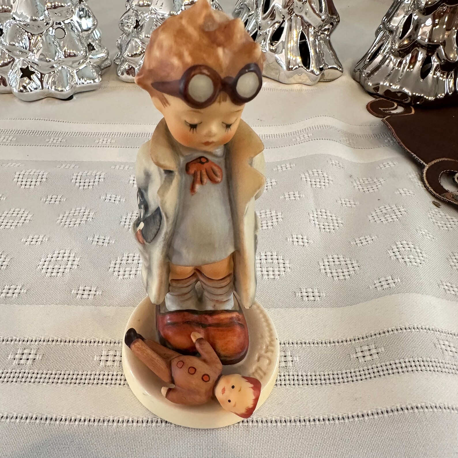 Hummel Goebel Vintage Doctor Figurine #127 Boy W/ Labcoat & Doll ...