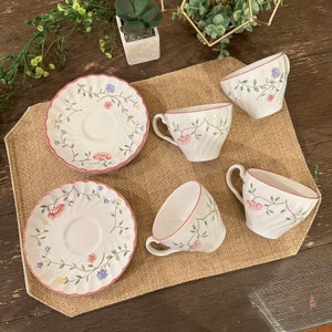 Johnson Bros Made in England Fine China Summer Chintz - 4 Tea Cups and Saucers