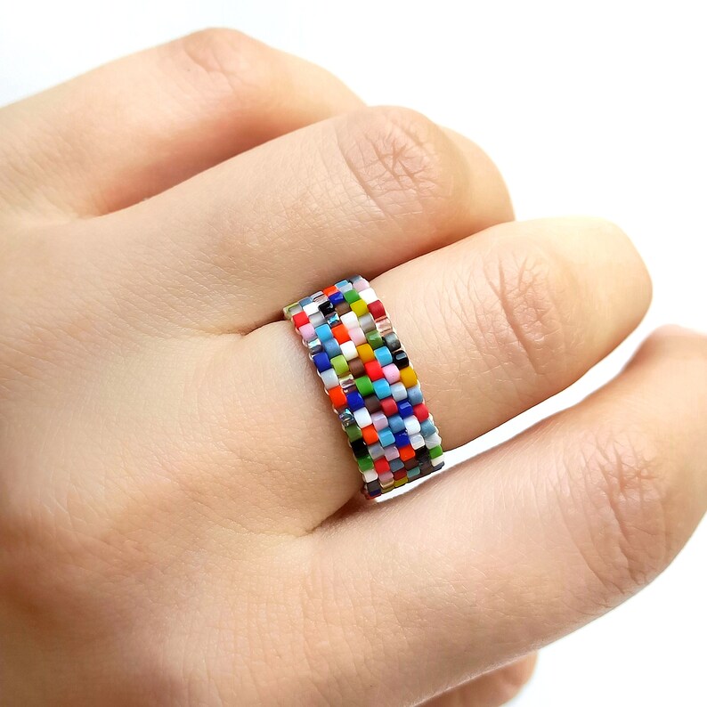 Pinky bead ring for women