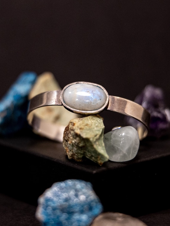 Moonstone 925 Sterling Silver cuff bracelet