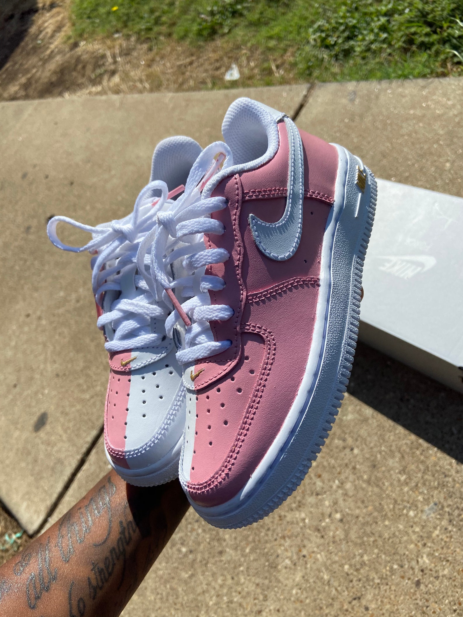 air force 1 bubble gum bottom