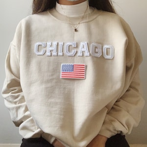 Chicago Sweatshirt | Chicago Crewneck | Chicago Sweater | Chicago Shirt | Illinois Sweatshirt | Illinois Crewneck |Vintage Sweatshirt