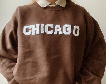 Unisex Chicago Sweatshirt | Chicago Crewneck | Illinois Crewneck | College Sweatshirt | Illinois Sweatshirt | Vintage Sweatshirt
