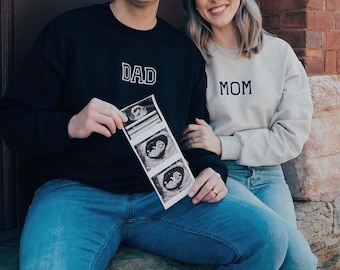 Mom and Dad Sweatshirt | Pregnancy Reveal Ideas | Mom Dad Baby Hospital Outfit | Baby Announcement | Mommy Sweatshirt | Daddy Sweatshirt