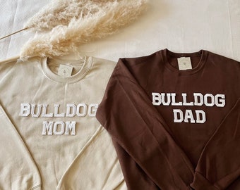 Bulldog Mom Sweatshirt | Bulldog Mom Gift | Bulldog Mama Gift | Bulldog Dad Sweatshirt | Dog Mom Gift | Bulldog Sweatshirt | Bulldog Gifts