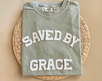 Komfortfarben gespeichert durch Grace Shirt, durch Gnade durch Glauben, christliche Geschenke, auf Glauben basierendes christliches Shirt, Bibel-Vers-Shirt, Kirchen-Shirt