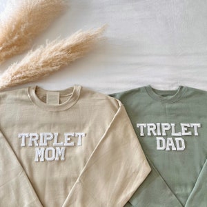 Triplet Mom Sweatshirt, Triplet Mom Gifts, Triplet Dad Sweatshirt, Triplet Dad Gifts, Gift for Mom of Triplets, Triplet Baby Announcement