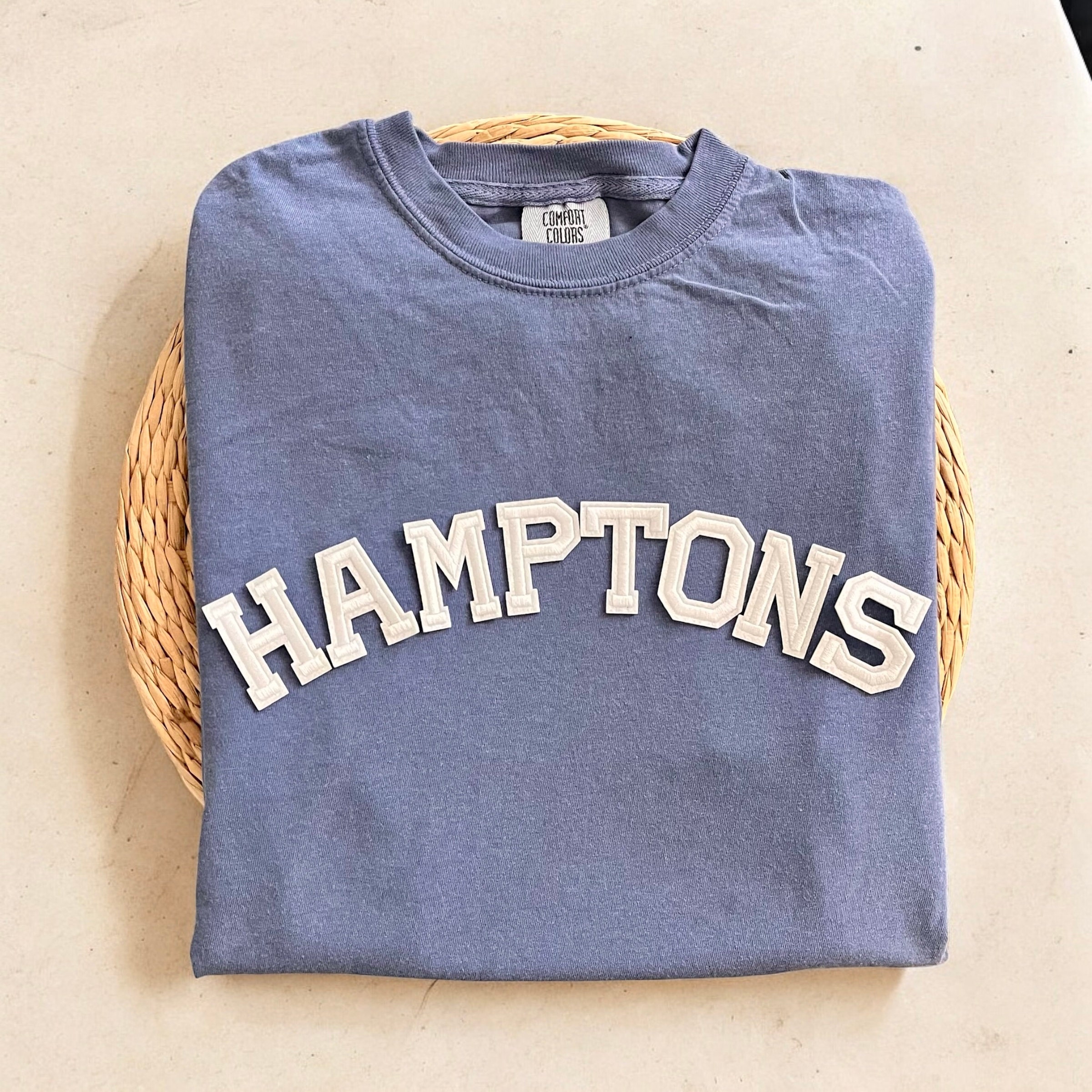 Comfort Colors® Hamptons Shirt, Hamptons Tee, Summer Tshirts, Summer Shirts, Retro Shirts, Retro Tees, Vintage Tees, Old Money Tshirts