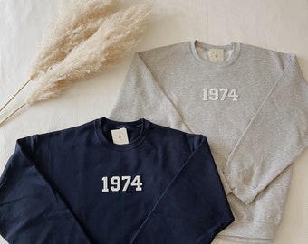 50th Birthday Sweatshirt | 50th Birthday Gifts Women Men | 50th Birthday Shirt | 1974 Sweatshirt | Retro Vintage 1974 Crewneck | 1974 Shirt