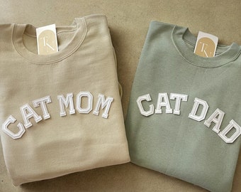 Cat Mom Sweatshirt, Cat Mom Gift, Cat Dad Sweatshirt, Cat Dad Gift, Father's Day Gift for Cat Dads, Cat Shirt, Cat Mom Shirt, Cat Dad Shirt
