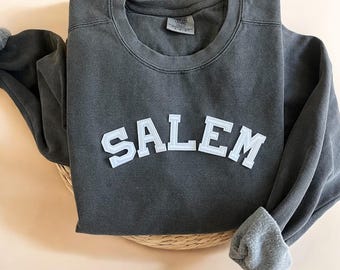 Comfort Colors® Salem Sweatshirt, Salem Massachusetts, Halloween Sweatshirt, Spooky Season Sweatshirt, Spooky Sweatshirt, Witch Sweatshirt