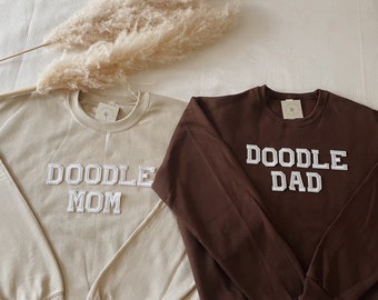 Doodle Mom Sweatshirt | Doodle Mama Sweatshirt | Doodle Dad Sweatshirt | Dog Mom Sweatshirt | Dog Dad Gift | Golden Doodle Sweatshirt