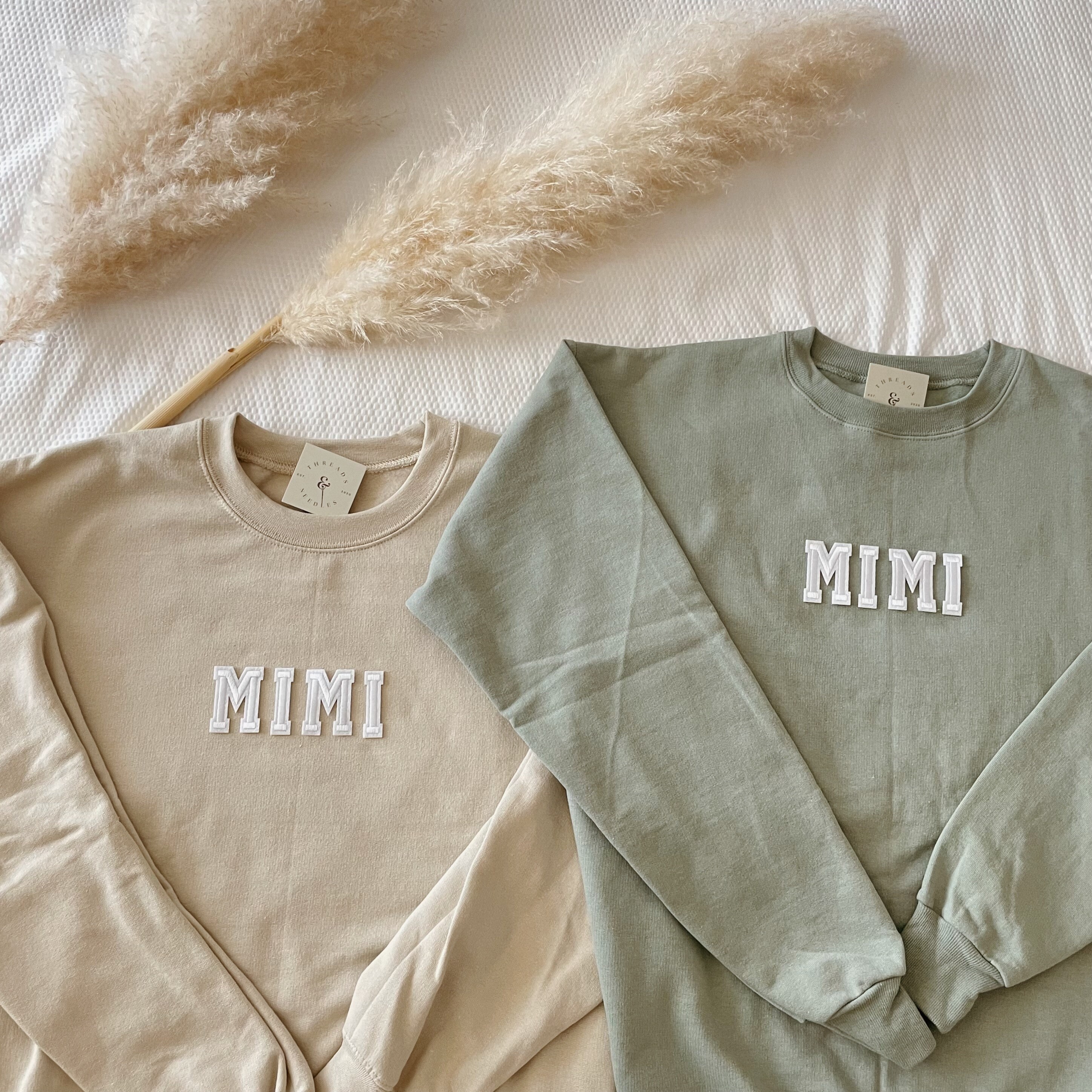 threadsandneedlesCHI Mimi Sweatshirt | Mimi Sweater | Grandma Sweatshirt | Grandma Sweater | Mother's Day Gift | Birthday Gift for Grandma | New Grandma Gift