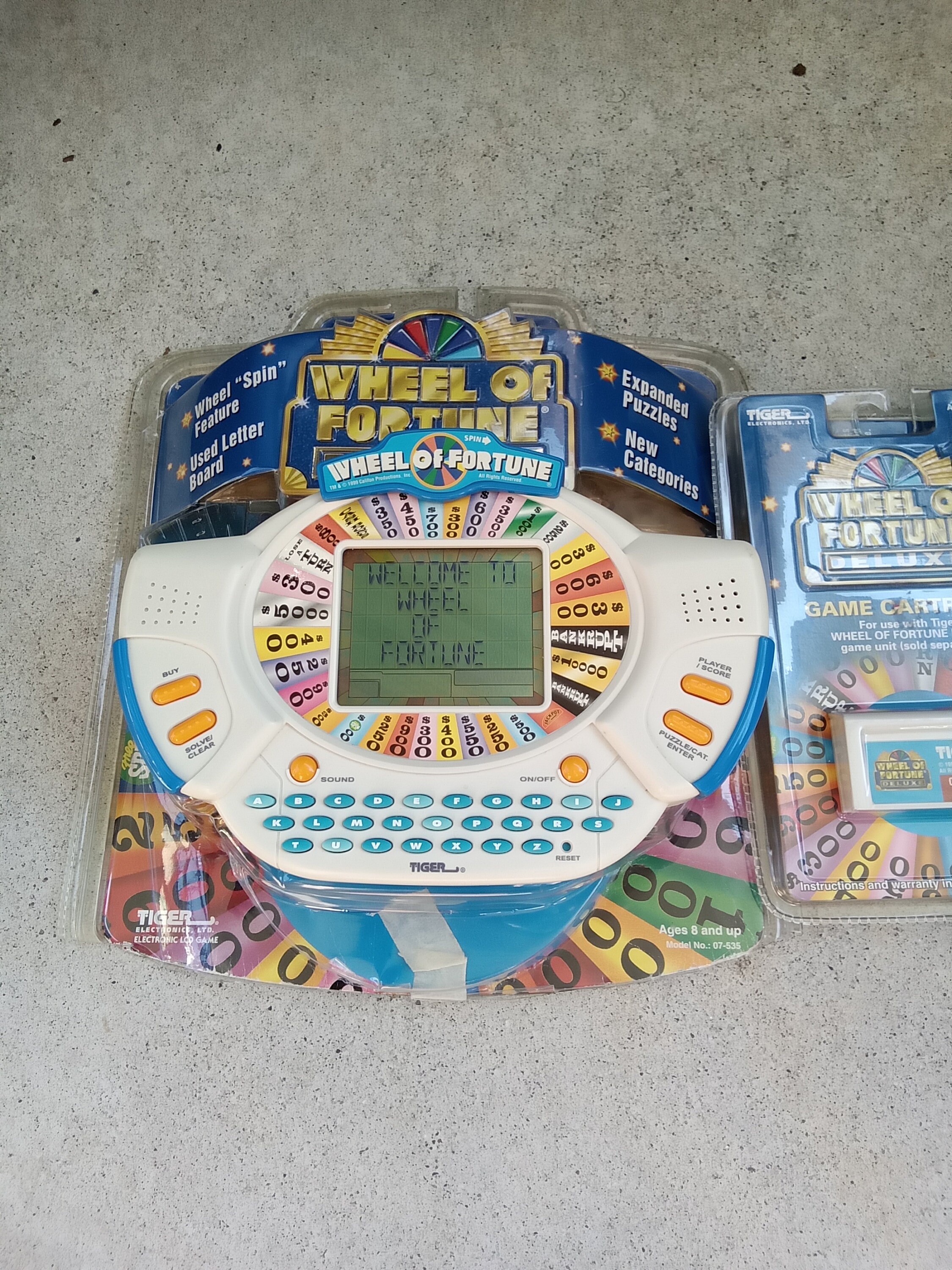 Vintage Wheel of Fortune Handheld Game With 2 Extra Etsy