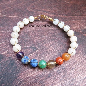 7 Chakra Bracelet with Natural Crystal Gemstones, Peach Aventurine on gold tone wire - Yoga, Meditation, Protection, Love, Energy, Healing