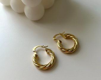 Gold Twisted Hoops, Small Gold Hoop Earrings, Hoop Earrings, Huggie Earrings, Gold hoops, Gift For Her, Gifts for mom