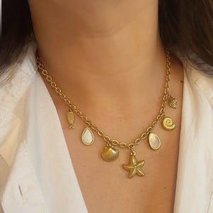 Personalized charm necklace, coastal charm necklace, seashell charm necklace, trendy charm necklace, gold chunky necklace, gift for her