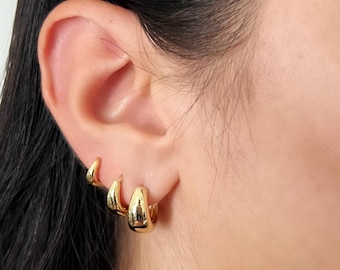 14k Gold Filled Hoop Earrings, Gold Chunky Earring Women, Gold Oval huggie Hoops, Medium Gold Hoops, Thick Gold Hoops