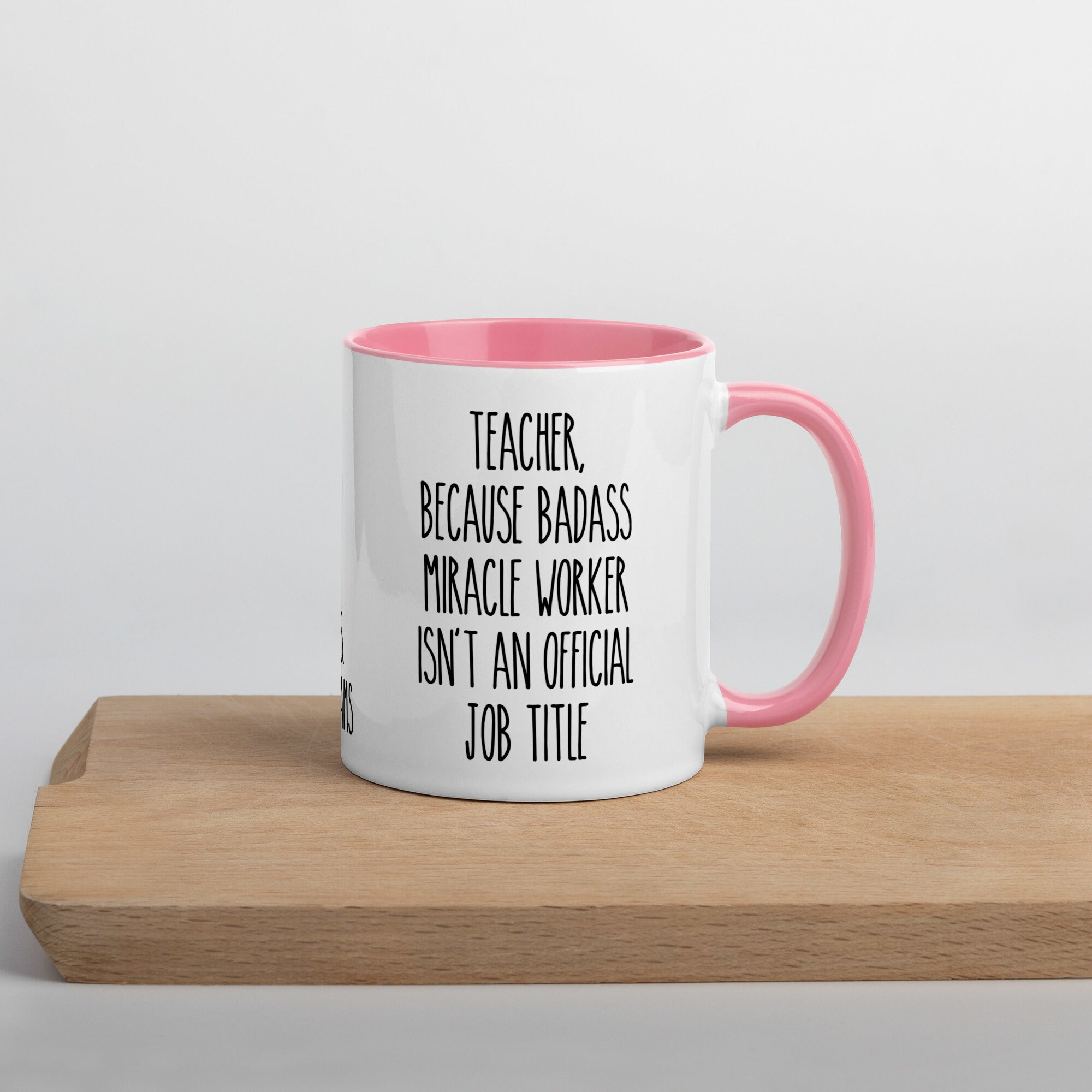 Sottobicchiere Divertente Per Project Manager | Regalo Umoristico In Legno MDF Con Frase: 'Because Badass Miracle Worker Is Not An Official Job Title'