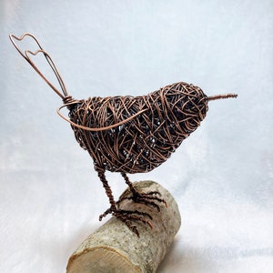 Copper Wire Robin sculpture