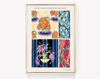 Könnte beinhalten: Ein Vintage-Kunstdruck mit vier verschiedenen floralen Designs mit dem Text "Floreal Dessins - Couleurs Nouveaux Par Ea Segny". Die Designs umfassen einen Baum mit orangenen Früchten, eine Blattpflanze, einen Blumenstrauß in einer Vase und eine wirbelnde Pflanze mit roten und violetten Blüten.