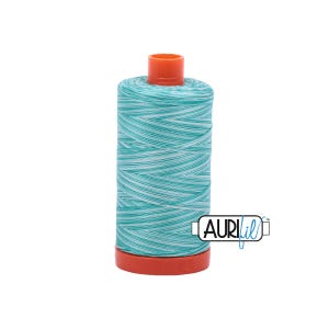 Turquoise Foam - Variegated (4654) | 50wt Large Spool (1300M / 1422Y) | Aurifil Thread | att8q - atpb6 - atcpo6