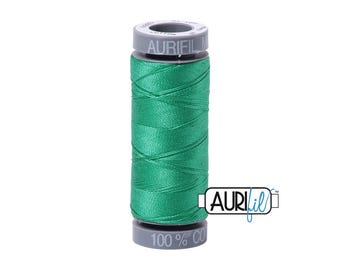 Emerald (2865) | 28wt Small Spool (100M / 109Y) | Aurifil Thread | attcs - atp7r - atccs7