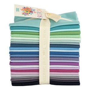 Tilda Solids Fat Quarter Bundle in Cool by Tilda (til300180)