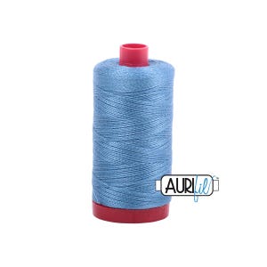 Wedgewood (4140) | 12wt Large Spool (325M / 356Y) | Aurifil Thread | att2a - atpb6 - atc1hw