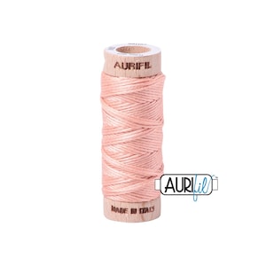 2420 Aurifil - Peachy Pink 2420 Aurifil - Peachy Pink
