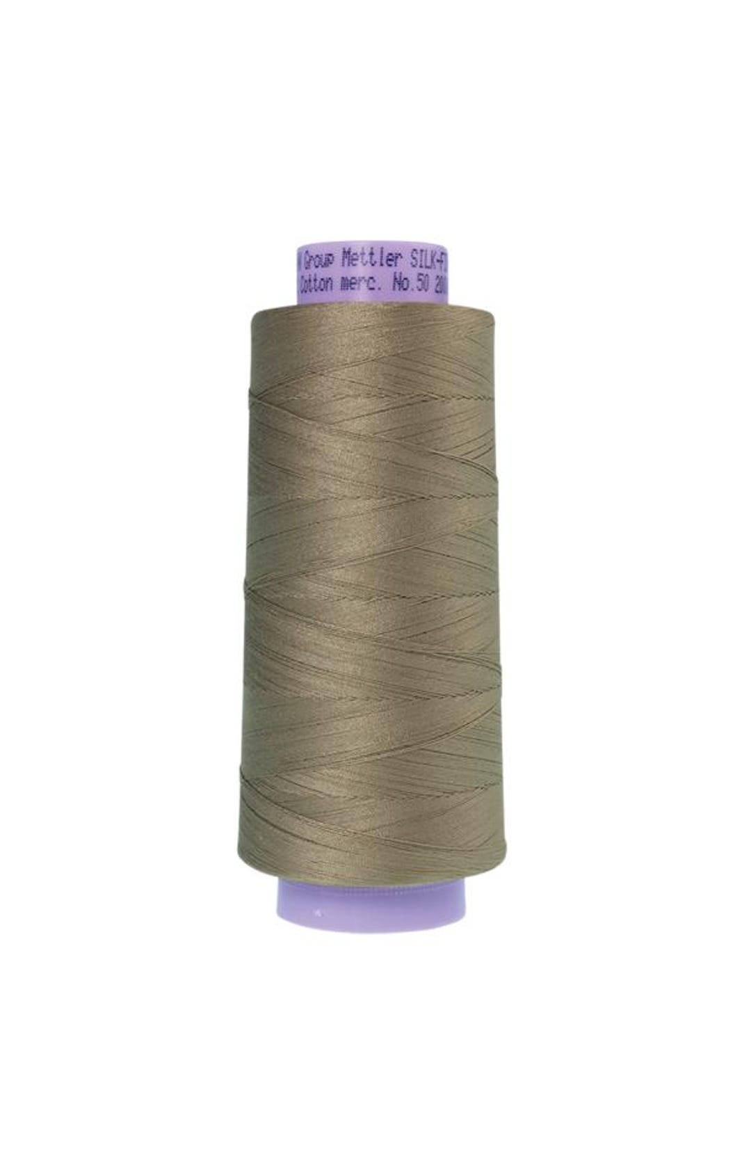 Sandstone Thread Sandstone (9150-1222) | Silk-finish Cotton 50wt (1829M / 2000Y ...