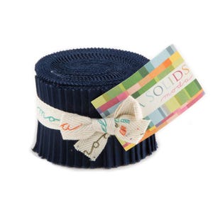 Bella Solids 2.5" Strip Junior Roll (Junior Jelly Roll) in Navy by Moda (9900jjr 20)