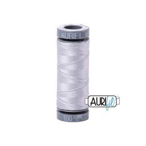 Dove (2600) | 28wt Small Spool (100M / 109Y) | Aurifil Thread | attcs - atp7r - atcf88