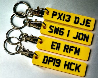 Custom Number Plate Keyring - Personalised Keychain Car - UK License Plate - New Driver Gift