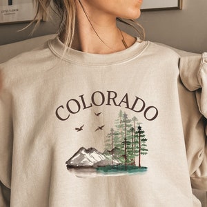 Colorado Sweatshirt, Vintage Colorado Crewneck Sweatshirt, Unisex Sweatshirt, Premium Quality Sweatshirt, Mothers Day Gift